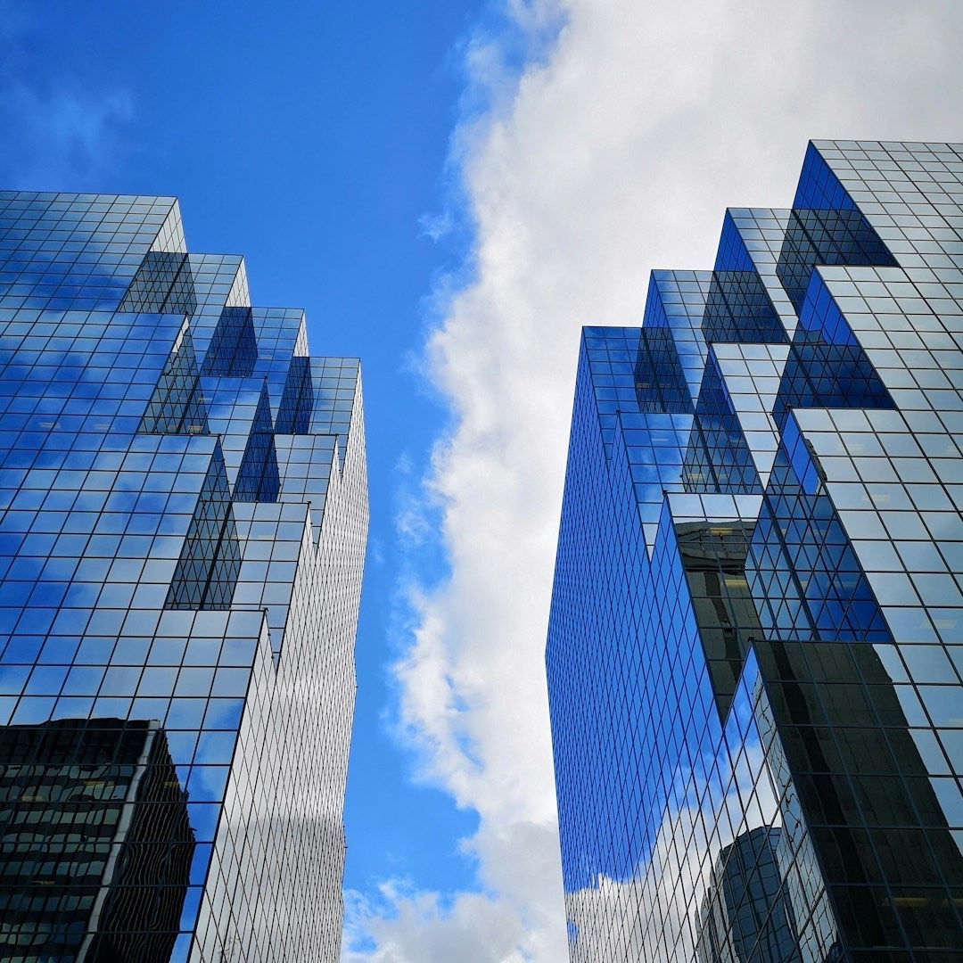 DavidEdwardBiz's tweet photo. Optimize collateral utilization when securing loans. Efficient collateral management ensures that assets effectively back the debt and can contribute to securing better terms. #CollateralManagement #DebtSecurity #Debt #Business https://t.co/mbmPWRHcYI