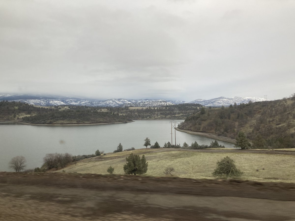 My department is hiring! Asst prof of Hydrology, Geology, or Geomorphology. Our incredible "Klamath Knot" region has diverse geology, amazing rivers, and incredible restoration work. jobs.sou.edu/postings/11861