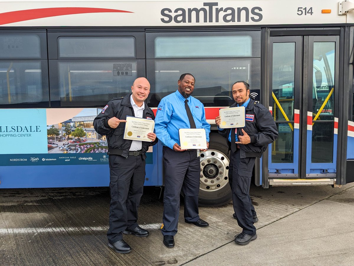 SamTrans's tweet image. Our favorite way to kick off a weekend? Celebrating the newest additions to our #SamTrans crew. Congrats on Class #184 for crossing the finish line and a shout-out to lead instructor Sean Chatman for helping guide them to it. Have a great Friday, everyone!