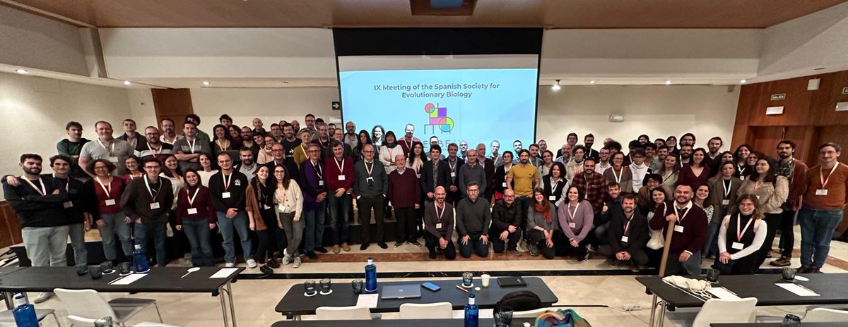 To close up, beautiful family photo of the congress #SESBE2024! Thank you to Phil Donoghue <a href="/glpcjd/">Phil Donoghue</a>, Josefa González <a href="/GonzalezLab_BCN/">Dr. Josefa González</a>, all speakers, presenters, attendees and <a href="/sesbe_org/">SESBE</a> board. Special thanks to <a href="/sombradoble/">Sombradoble</a> team, the congress wouldn’t have been possible w/o you!