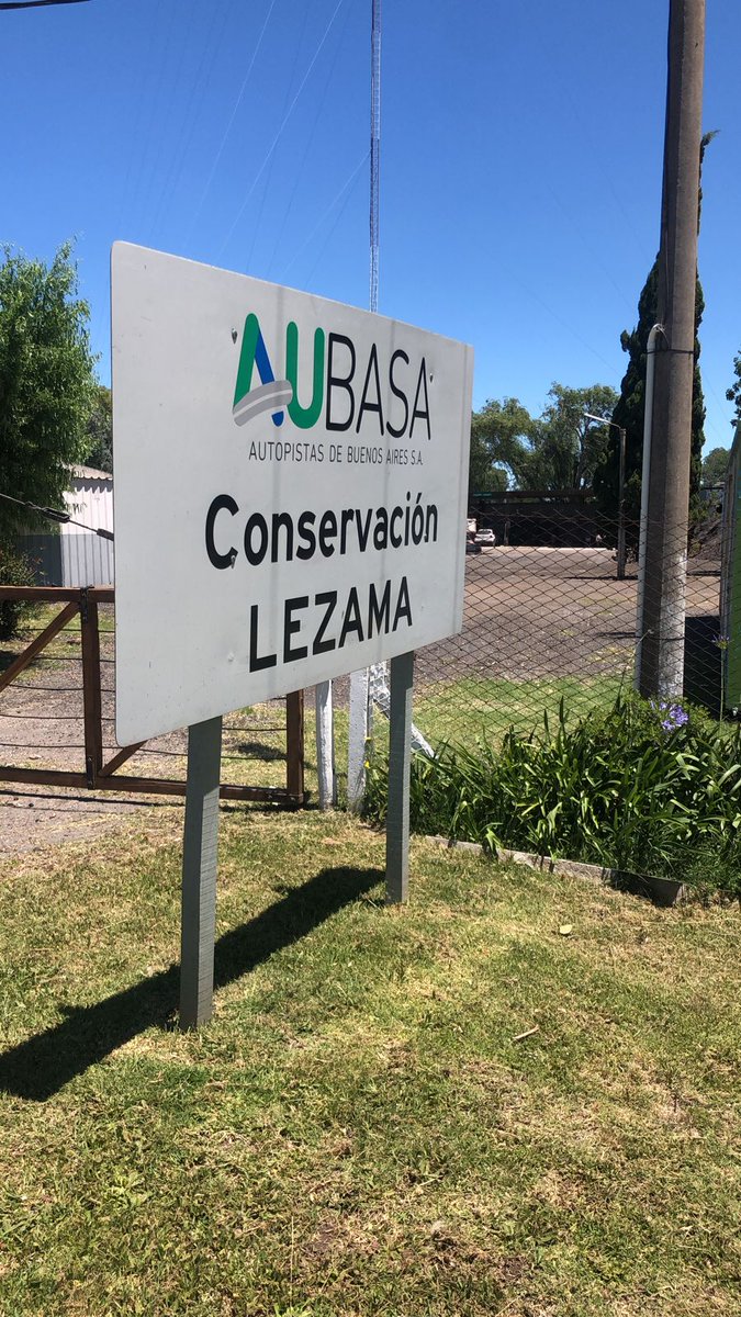 claudia r. velazquez tweet media