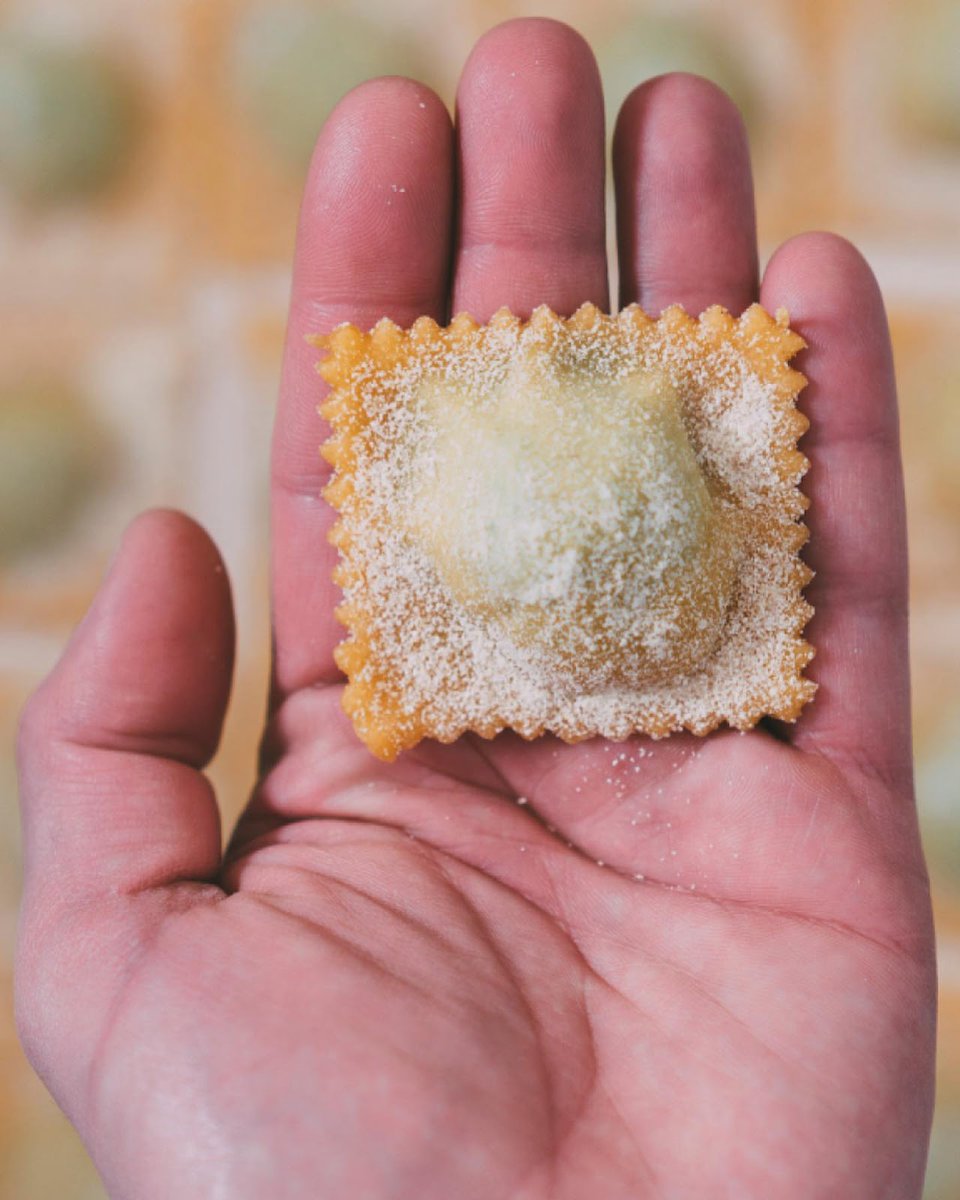 TorontoFlag's tweet photo. Time to channel your inner Gordon Ramsey. 👨‍🍳

Pasta classes are offered at Buono Toronto.

Apply now to make a Nonna-level tortellini. 🍝 https://t.co/06ZkKyXW34