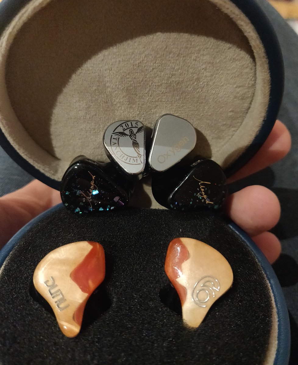 thpthial's tweet photo. I went on an amazing musical adventure today :) Thank you @TANCHJIM_CN @DUNU_Headphone and Mangird Xenns, the music sounds better with you.

Who else has been on a musical adventure, where did you go and who or what with? https://t.co/IWNnOlN9NT