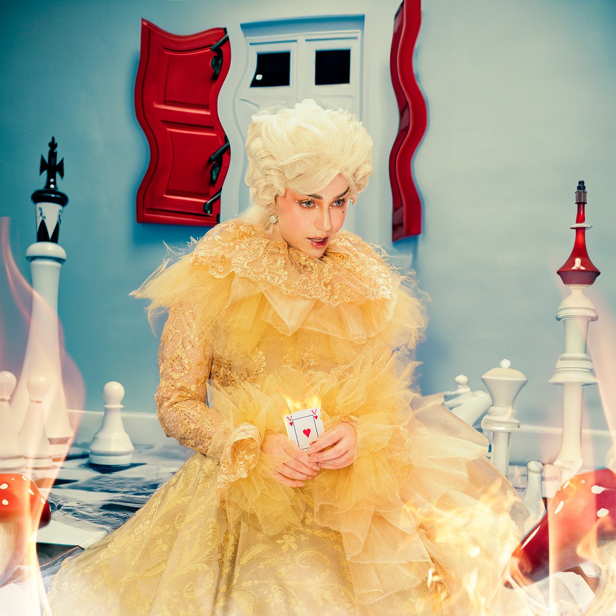 ESTIBALIZ BADIOLA PRESENTA "VENENO": canalenpopados.blogspot.com/2024/01/estiba… RT #EnPOPados @FonovisaRecords <a href="/aliceecooper27/">BatiAli</a>