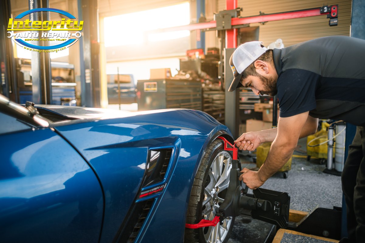 IAR_RGV's tweet image. Our shop hours are weekdays from 8am to 6pm and weekends from 10am to 3pm. That means our techs are out in the shop working down to the last minute to make sure your vehicle&apos;s are always our priority.
#IntegrityAutoRepair #VehicleAlignment #Chevrolet #Corvette #C7Corvette
