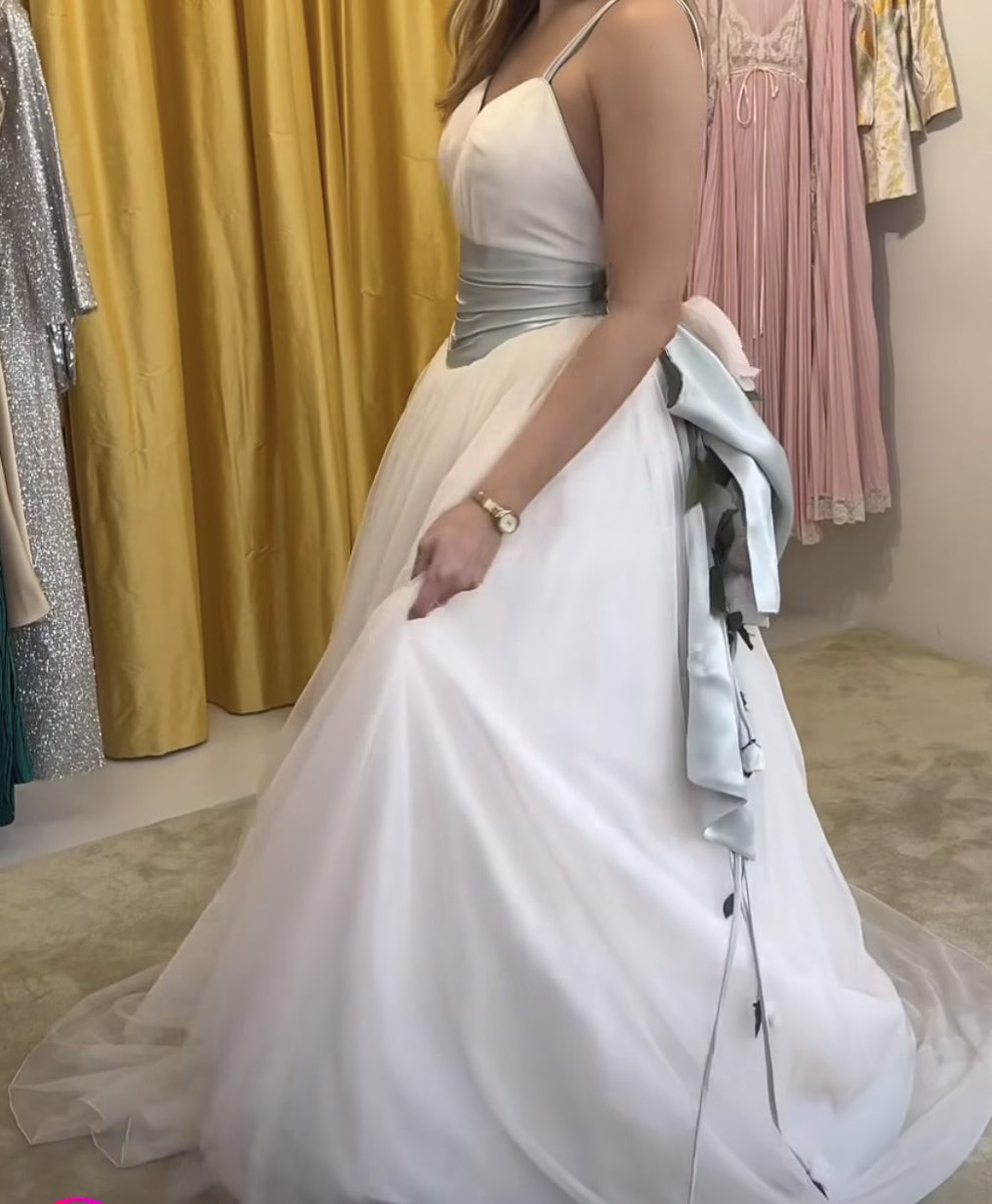 LegacyTailor's tweet photo. We specialize in preserving the charm of vintage gowns while making necessary adjustments to ensure the perfect fit @legacy_tailor. #VintageWedding #Alterations #bridal #bridalalterationsspecialist #bridalalterations #legacytailor #legacytailordallas #legacytailorplano https://t.co/L7ejavzLji
