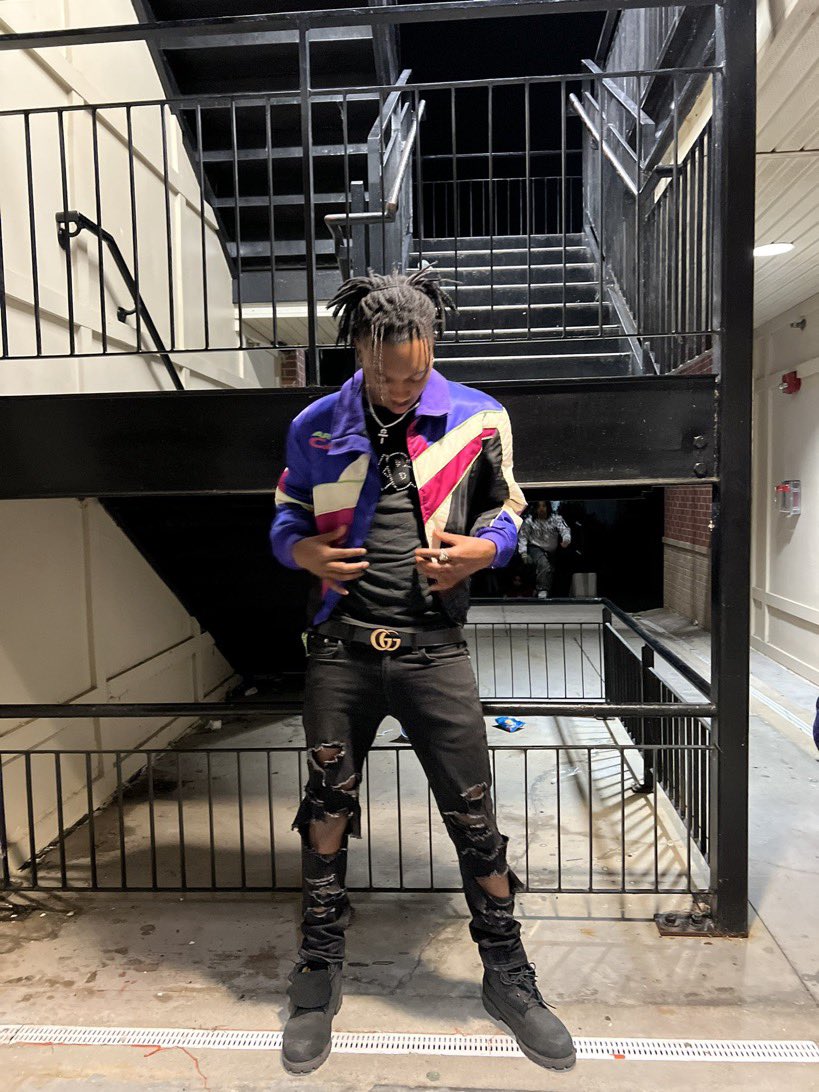 thugrichh's tweet photo. all of yung pg’s exclusive snippets from his highly anticipated upcoming project. 
#flyshytonly 🐎🐎🐎 https://t.co/CJnNe4mm8O