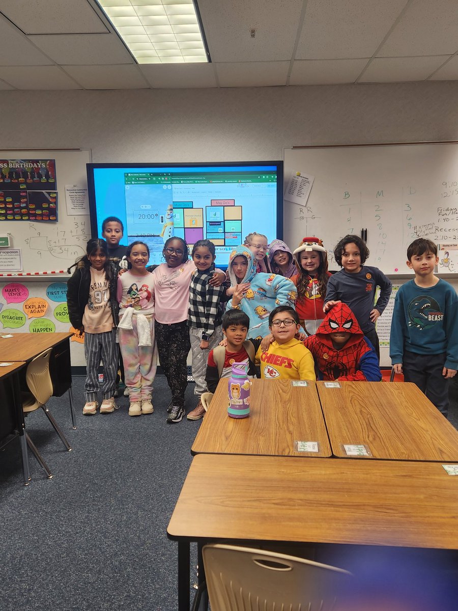 Debbie DeVault tweet media