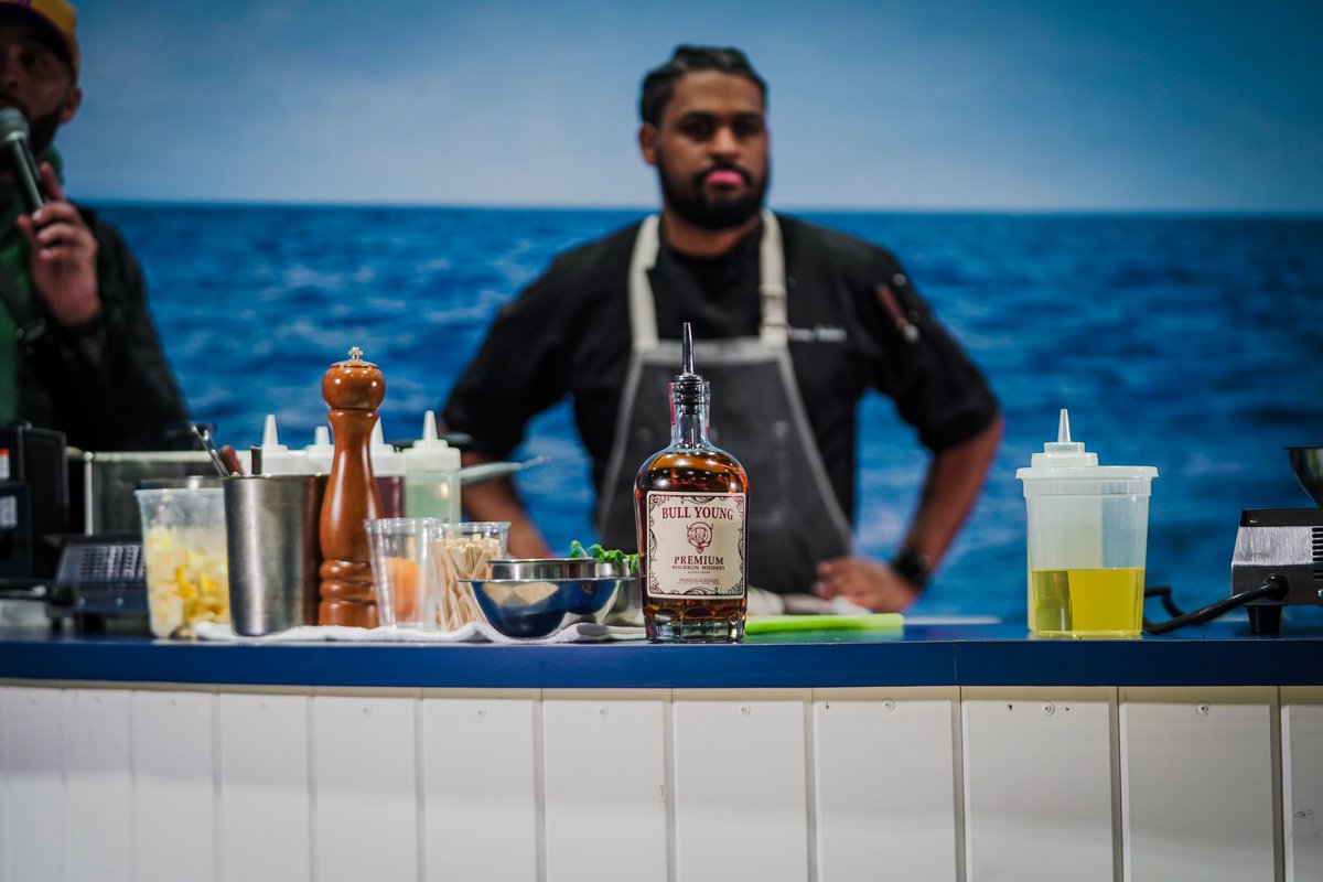 BenBulljive's tweet photo. I also took some dope photos. Be sure to cop you a bottle of ➡️ @BY_Bourbon, too!

📸: https://t.co/KuFRjqja7S https://t.co/6fg6FcxJUh