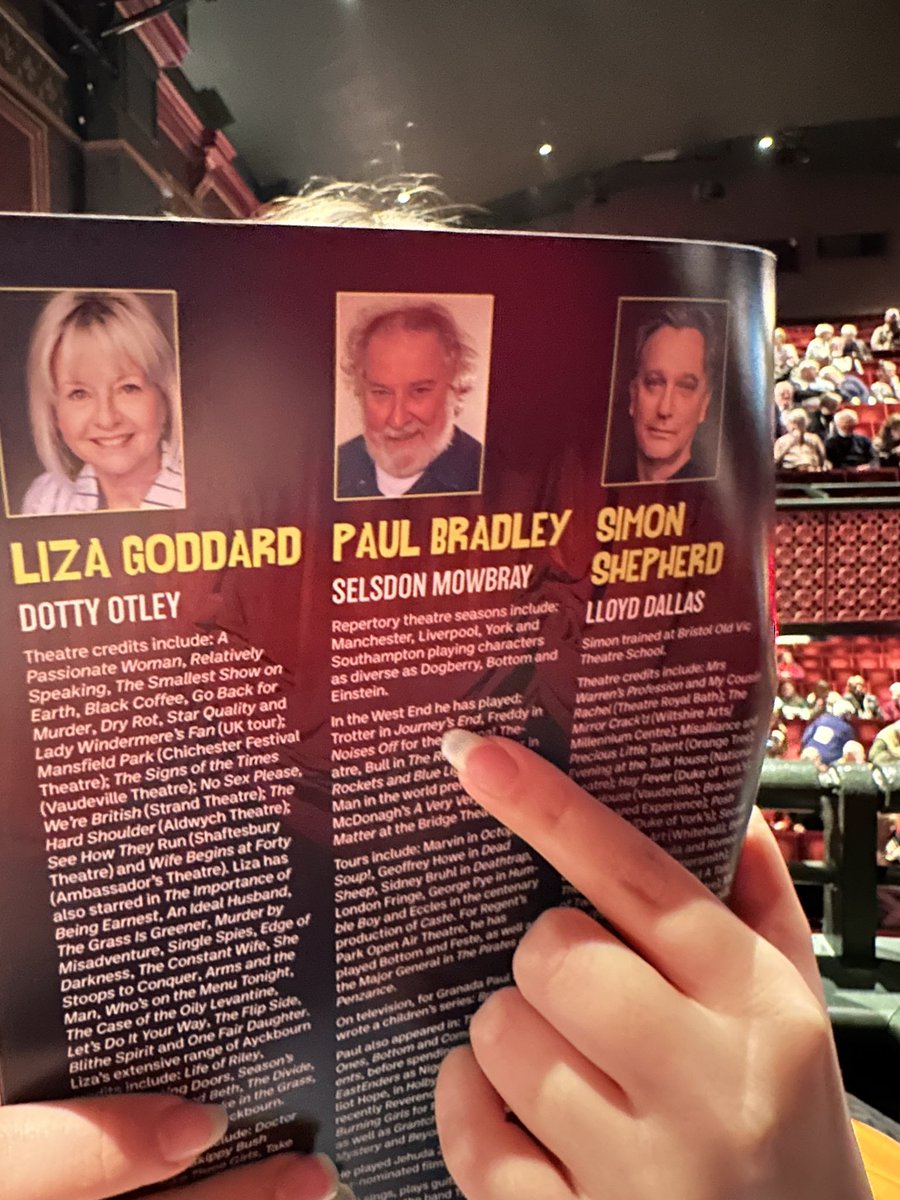 Pabbah's tweet photo. @Ptjbrad great show tonight Paul Bradley from Paul Bradley https://t.co/J9z9RiYFUv