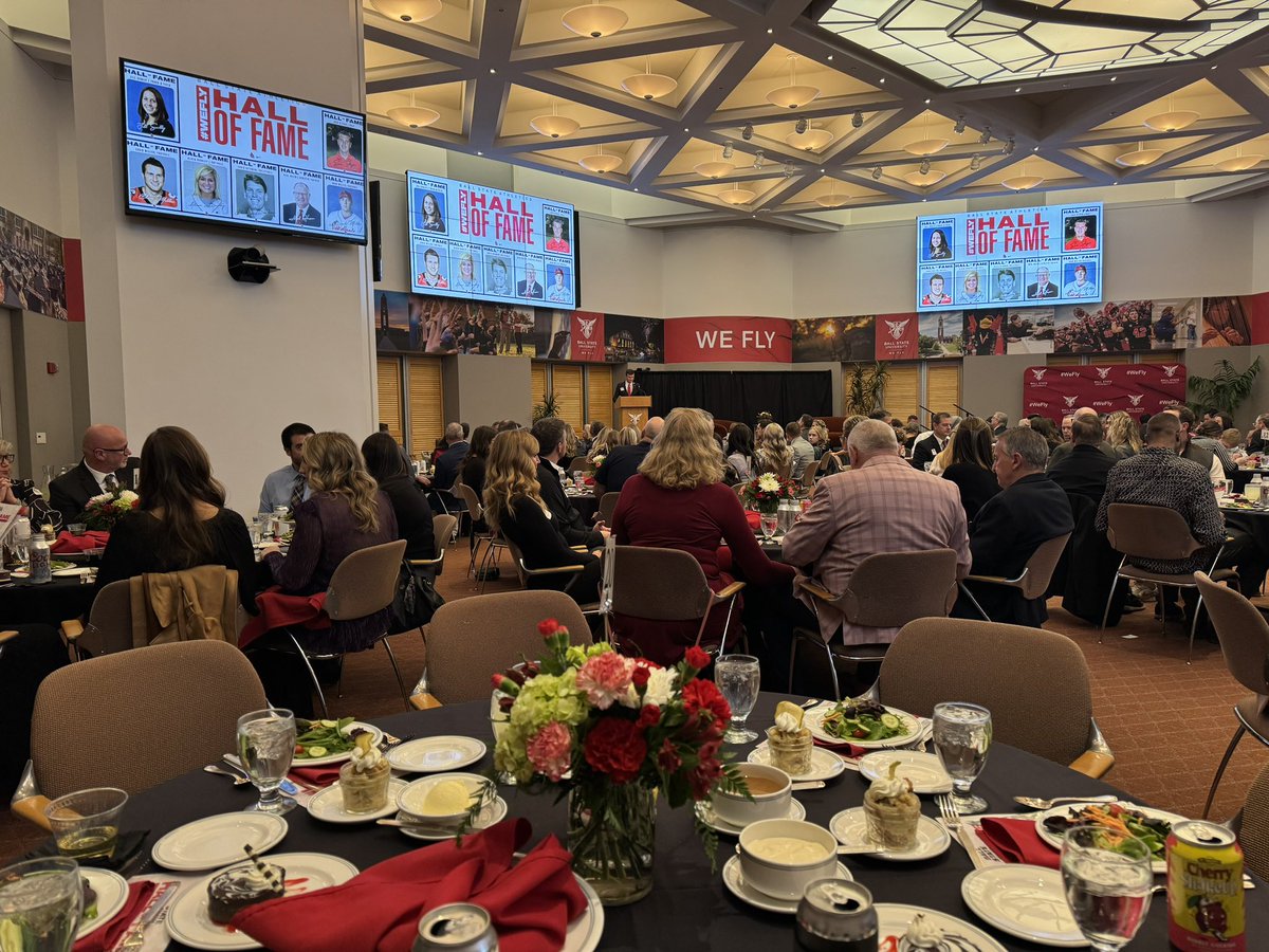 Honored to be seated and be a part of my first Hall of Fame induction ceremony at @BallStateSports. Hall of Fame events are special. Congrats to the inductees.