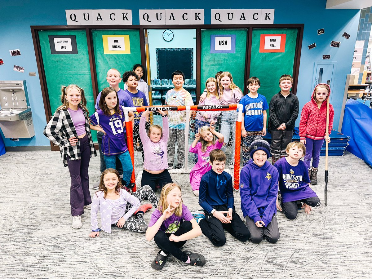 Quack, quack, quack! All things hockey and Mighty Ducks today for International Fun Day at Work. #mckinleystrong #owatonnaproud #mightyducks