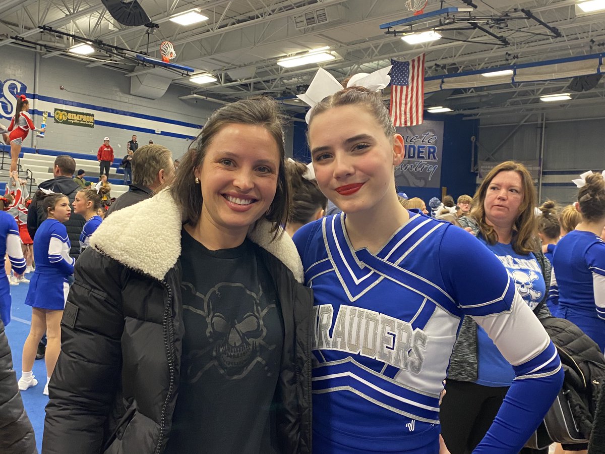 So honored to cheer on Kendra tonight. She is smart, hardworking and kind. Congratulations on your big win, you deserve it and more! ⁦<a href="/CHSMarauder/">Carlson High School</a>⁩ ⁦<a href="/CarlsonCheer/">Carlson Cheer</a>⁩