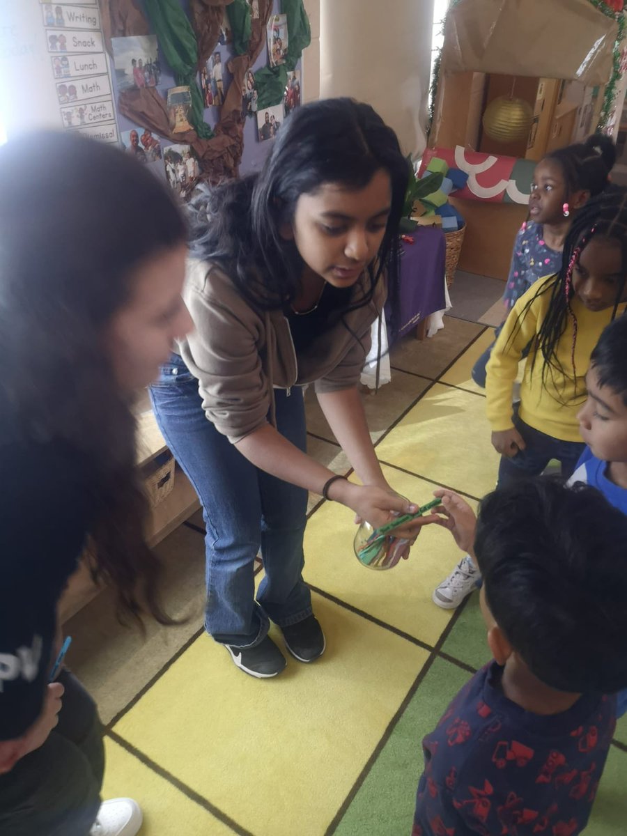 Mrs.Domingues tweet media