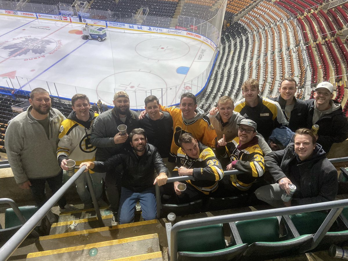 Brendan Burns tweet media