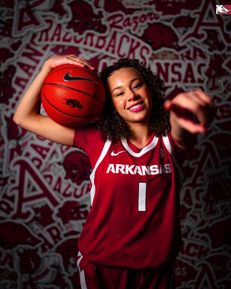 Razorback Women's Basketball tweet media