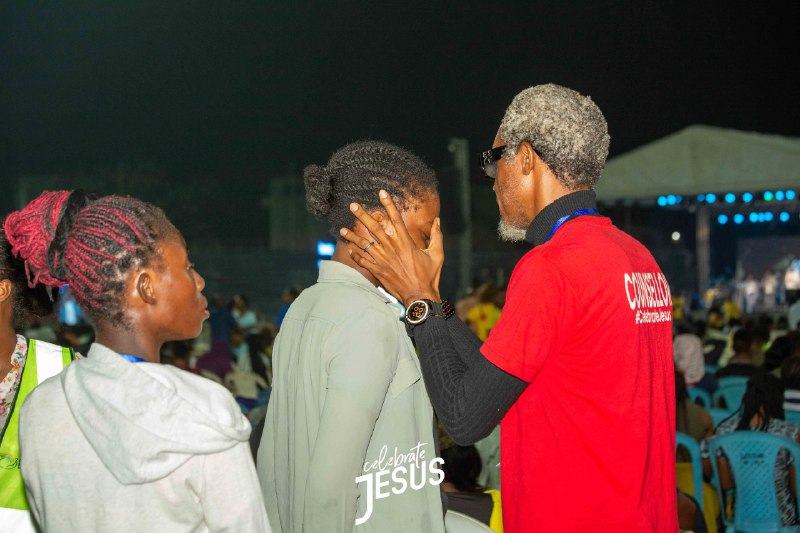 cjcrusade's tweet photo. Tonight, we have recorded diverse miracles worked by a combination of faith, the anointing, and the laying on of hands. HEALING TECHNICIANS ministering at Celebrate Jesus 5.0.
#healing #CelebrateJesus #victoradeyemi #CelebrateJesusCrusade #revVictorAdeyemi #Ibadan https://t.co/YtkwDFzdOE