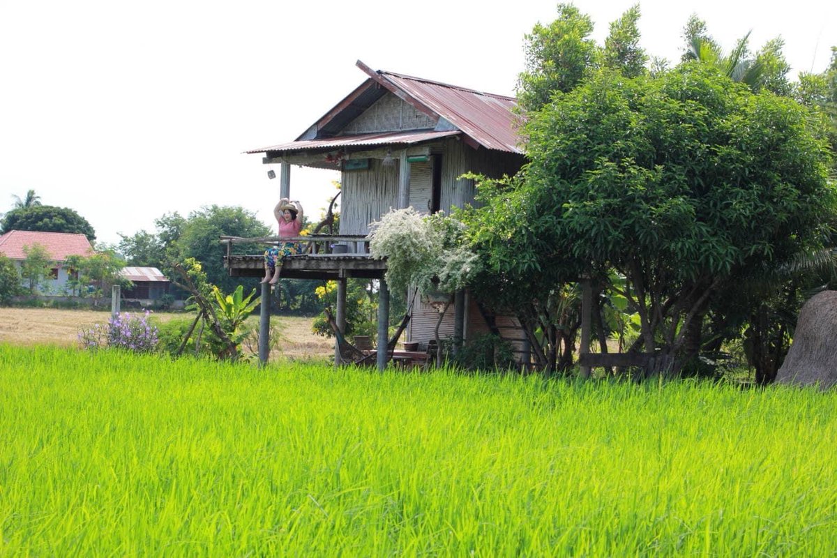 roomhyped's tweet photo. กระท่อมริมทุ่งโฮมสเตย์ 🍃สไตล์บ้านๆ ใจฟูมาก
Location📍เดิมบาง สุพรรณบุรี 

Book now !
Facebook : https://t.co/jC5KpN6kyp
Line : @roomhyped
Ig : roomhyped
Website : https://t.co/jHXNIIxisD

#แนะนำที่พัก #โรงแรมกรุงเทพ #โรงแรมดีบอกต่อ #รีวิวโรงแรม #รีวิวที่พัก #โฮมสเตย์ #วัดเดิมบาง https://t.co/OYF1GUrBee