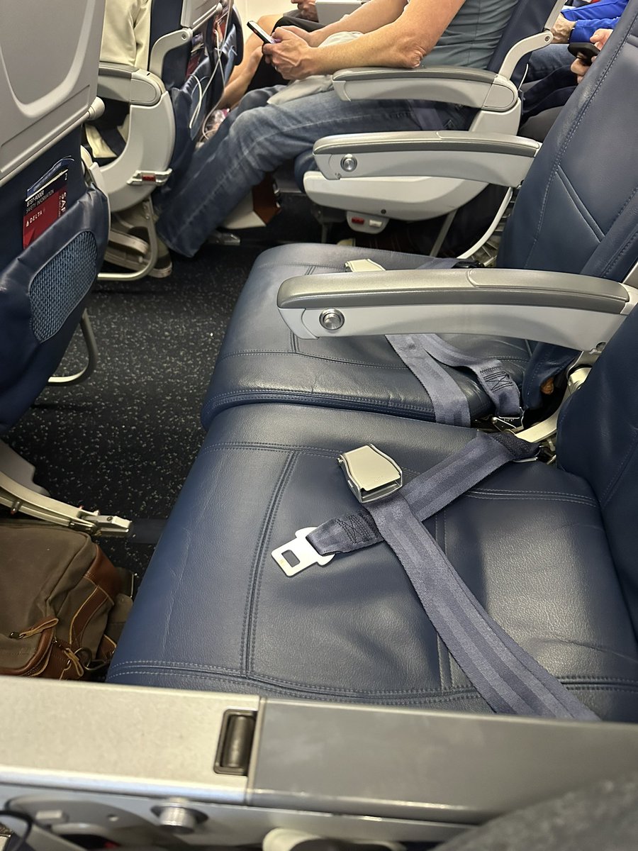 Dan Farnes tweet media