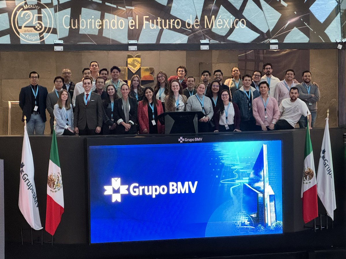 Visita de los alumnos de 5o. B de la <a href="/eld_oficial/">Escuela Libre de Derecho</a> a la <a href="/BMVMercados/">Grupo Bolsa Mexicana de Valores</a> con motivo de la cátedra de Derecho Financiero.