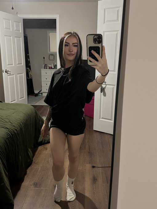 Watch ｋｎａｓｔｙ❥'s leaked NSFW photo on TwXstars