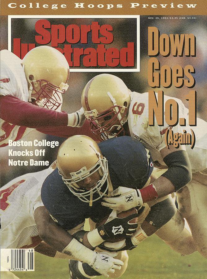 BracketGuru's tweet photo. As a sports fan, I coveted reading Sports Illustrated from childhood. 

As a sports journalist I coveted the idea of working there one day. 

My favorite covers, however, happened four months apart while I was a sophomore at Boston College. https://t.co/hTFDMQBeva