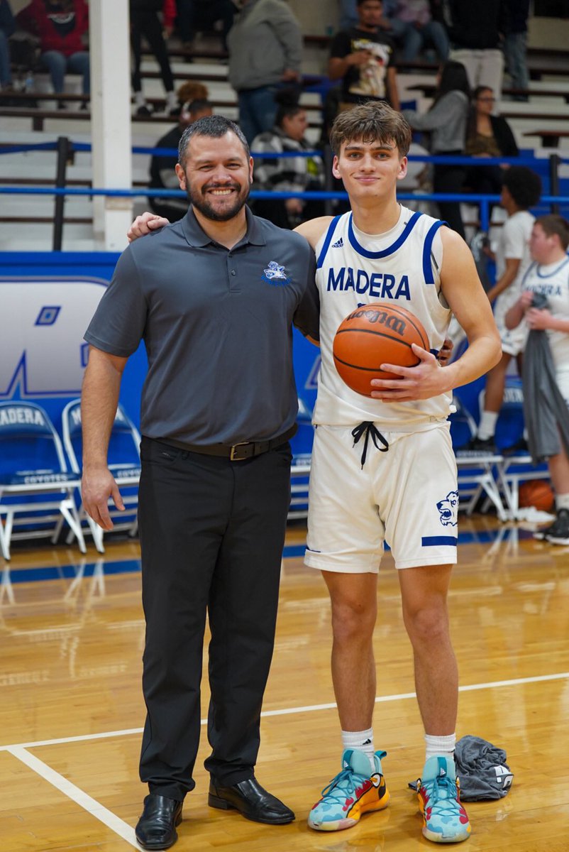 MHS COYOTE BBALL tweet media