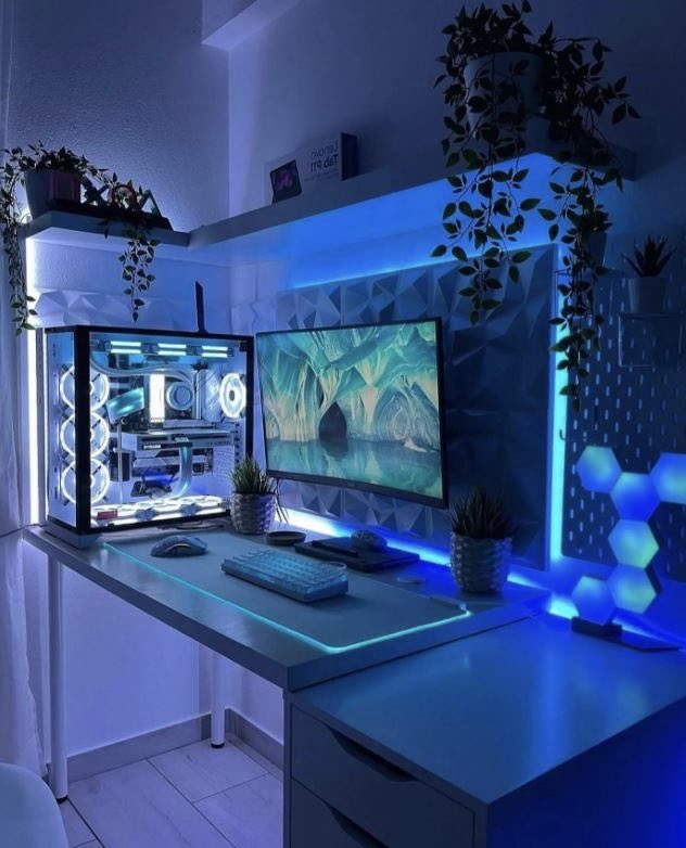Which style of gaming setup do you prefer? 

Left                                             Right