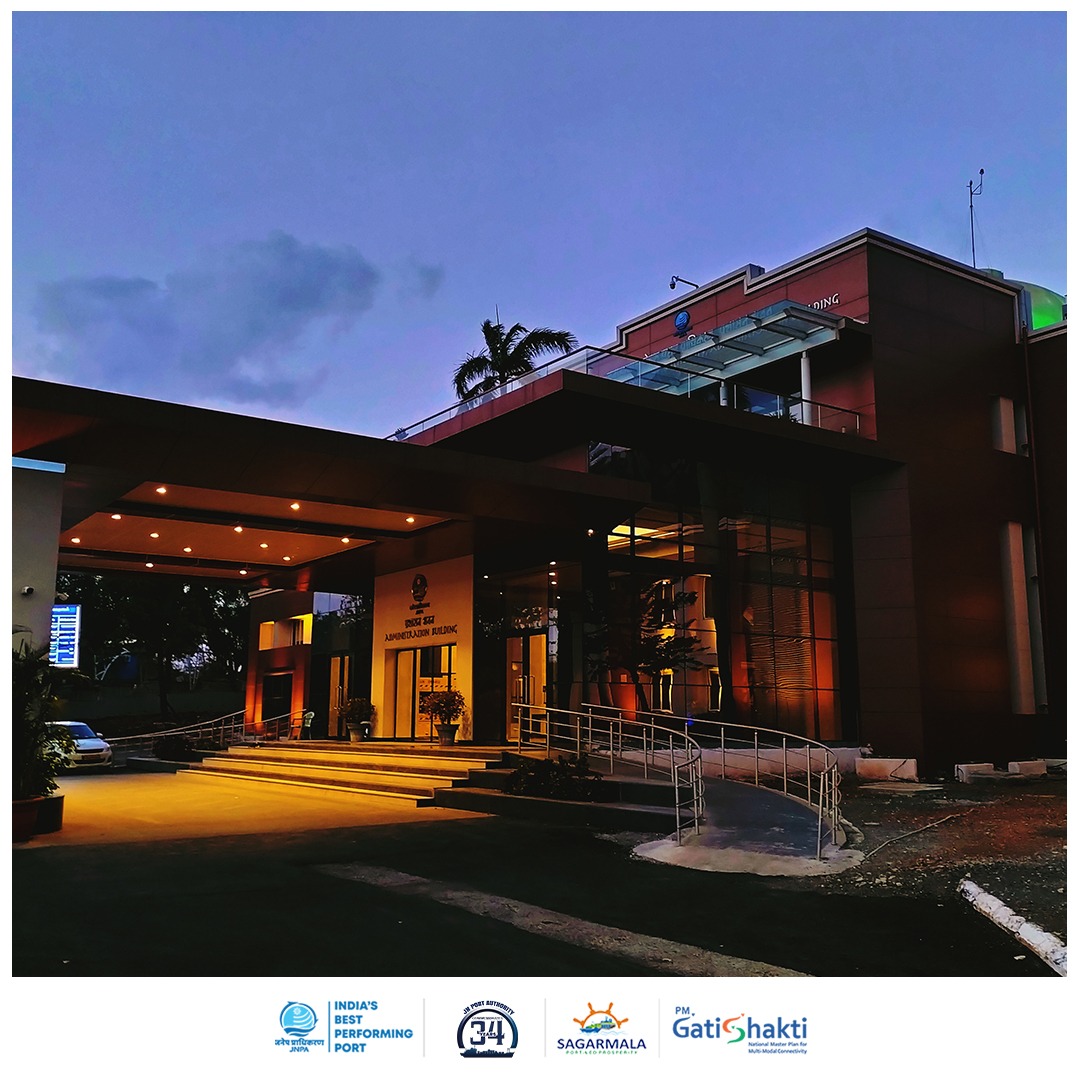 Evening elegance at JNPA Administration Building captured beautifully by Pranav Patil. Share your thoughts and help us caption this breathtaking moment!

#ShotAtJNPA #SunsetSplendor #JNPAViews #PranavPatilPhotography #ShotAtJNPA #EveningVibes #JNPAViews #SunsetMagic