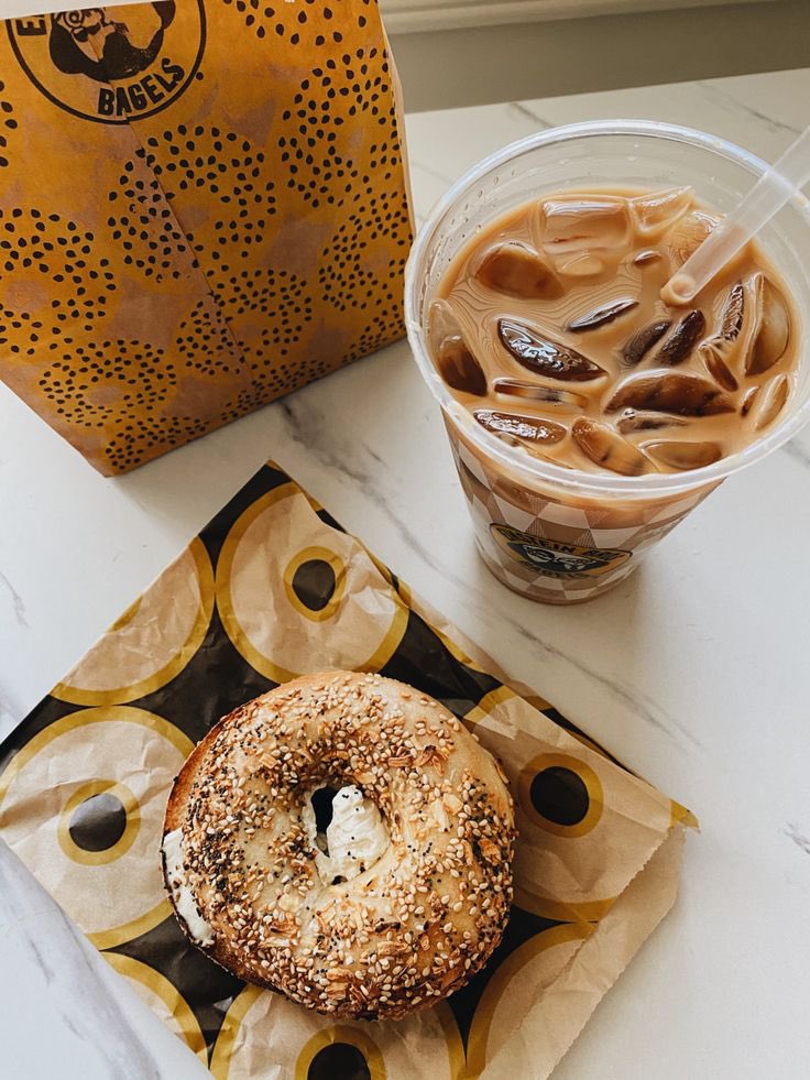TheJennieB's tweet photo. It’s proven than hungry bellies can’t focus. Keep your next meeting engaging with Einsteins!

#dominatebreakfast
#ProductivityHack #BrainFood #OfficeSnacks #FocusFuel #MeetingEssentials
@EinsteinBros https://t.co/c9tNGMWXor