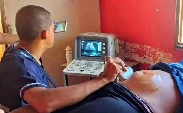 #ProteccionSocial
En Yaracuy, en la semana del 7° Aniversario del Carnet de la Patria, iniciamos la Jornada Plan Amor en Acción desde el Sector Farriar 4 del Municipio José Joaquín Veroes con más de 300 personas atendidas en:
#IndependenciaPlenaSoberana
<a href="/NicolasMaduro/">Nicolás Maduro</a>