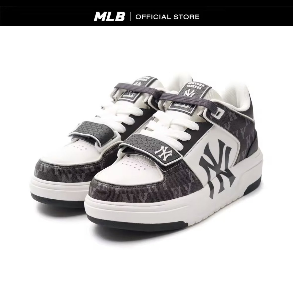 MakeupDouyin69's tweet photo. @ShopeeTH ทีม New York Yankees
ก่อตั้งเมื่อปีพ.ศ. 2444 ค.ศ. 1901 ชอบรองเท้าผ้าใบ Unisex รุ่น 3ASXCDN3N 50BKS - สีดำค่ะ เป็นสีที่สวยสะดุดตาไม่หวานจ๋า แต่มีความเท่ๆคูลๆในคู่เดียวกัน แมทกับเสื้อผ้าได้หลากสไตล์ ใครใส่ก็ดูดีคู่นี้ชอบที่สุดเลยค่า 💖
#ShopeeTrendHit https://t.co/ChCRco8ZsL
