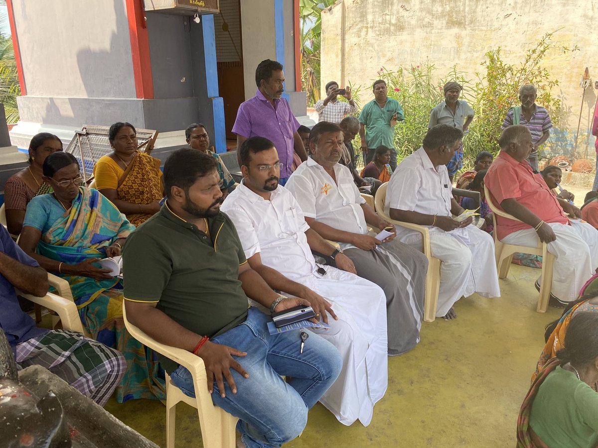 Aaron Michael (@aaronvmichael) on Twitter photo As part of Viksit Bharat sankalp Yatra, visited the Kodumudi panchayat and explained #modiguarantee schemes to the village panchayat. #vishwakarma . #ViksitBharatSankalpYatra #ViksitBharatAmbassador . <a href="/annamalai_k/">K.Annamalai</a> <a href="/anilkantony/">Anil K Antony</a> <a href="/JamalSiddiqui_/">Jamal Siddiqui</a> <a href="/BJPMinMorcha/">BJP MINORITY MORCHA</a> <a href="/bjpmin_tn/">BJP - Minority Morcha (TAMIL NADU)</a> As part of Viksit Bharat sankalp Yatra, visited the Kodumudi panchayat and explained #modiguarantee schemes to the village panchayat. #vishwakarma . #ViksitBharatSankalpYatra #ViksitBharatAmbassador . <a href="/annamalai_k/">K.Annamalai</a> <a href="/anilkantony/">Anil K Antony</a> <a href="/JamalSiddiqui_/">Jamal Siddiqui</a> <a href="/BJPMinMorcha/">BJP MINORITY MORCHA</a> <a href="/bjpmin_tn/">BJP - Minority Morcha (TAMIL NADU)</a>