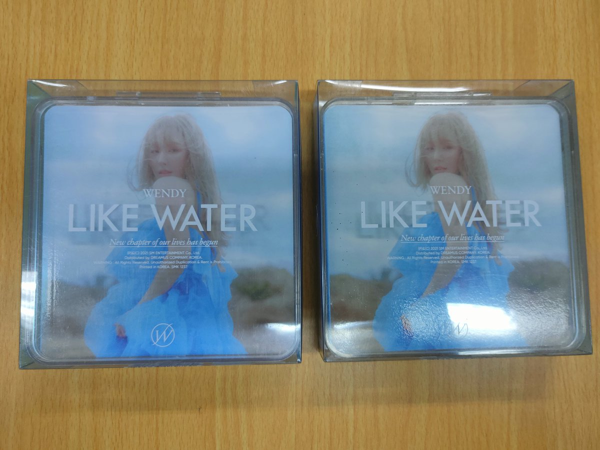 wanchoosy's tweet photo. [WTS/LFB]
Unsealed Like Water Case Version album
- Inclusions: Photobook, Lyrics Book, Premium Card, CD-R, Folded Poster
- 250php
- 2 available

Dm if interested 💙 https://t.co/1J5iGbWrBh