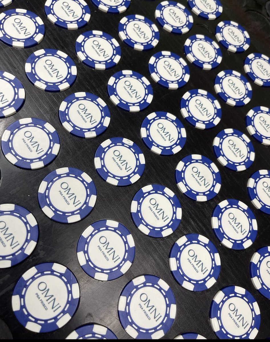 How are composite custom poker chips made and then customized? Check out our new info guide @ custommadecasino.com/Blog/How-To-Ma…

#poker #pokerchips #casino #roulette #vegas #custommadecasino