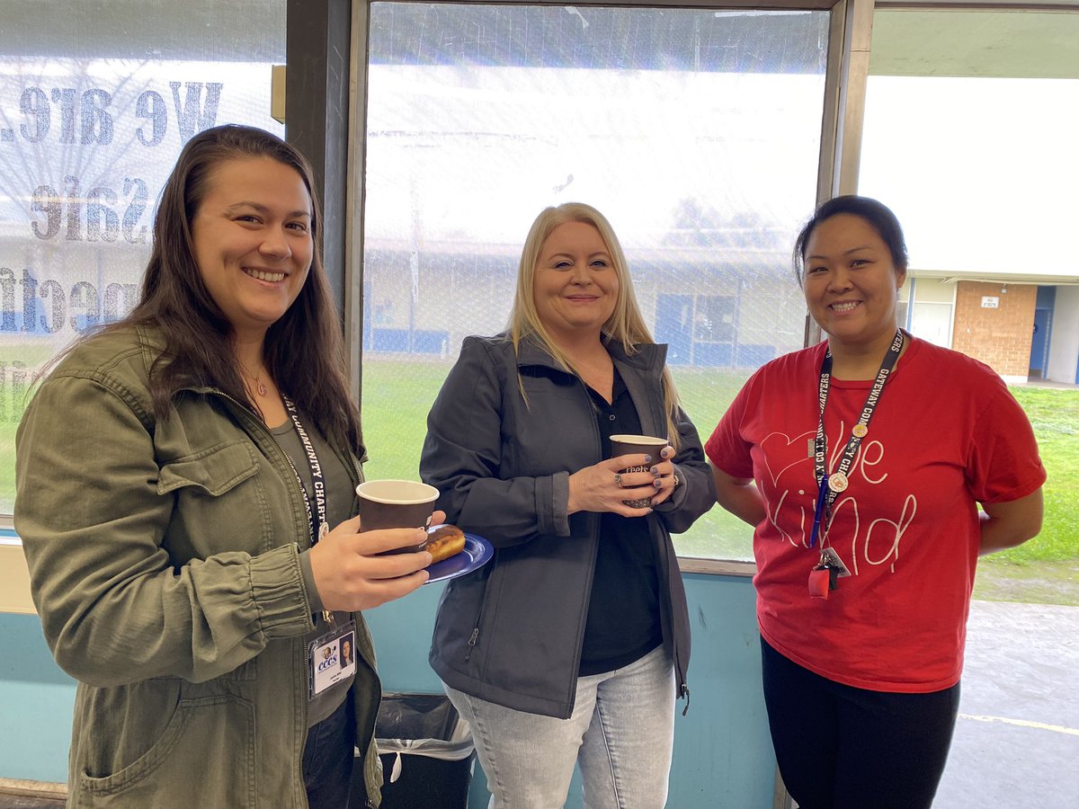 CCCS_School's tweet image. The TK-8 Phoenix Fam had coffee with the @GCC_Charters Cabinet. Loved getting opportunities to build connections and enjoy each others’ company. #CCCSTK8 #GCCLevelup #gcc_charters #CCCSPhoenixes #ckh @AngeePBriones