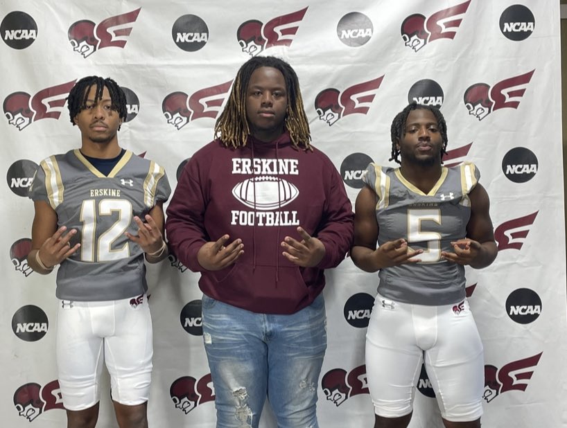 Andrew_Byrd12's tweet photo. Hey Coach thanks for having me really enjoyed myself and loved everything @CoachTerryAnton @CoachDHop_24 https://t.co/yYwNLqUqmr