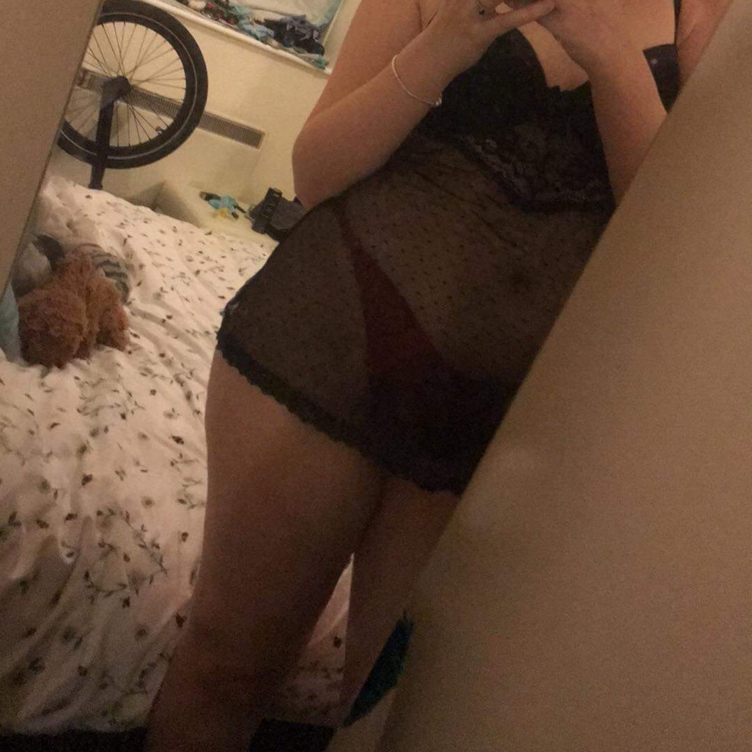 Ruby1112453's tweet image. Who want pics or vids very cheap if y want real fun with me