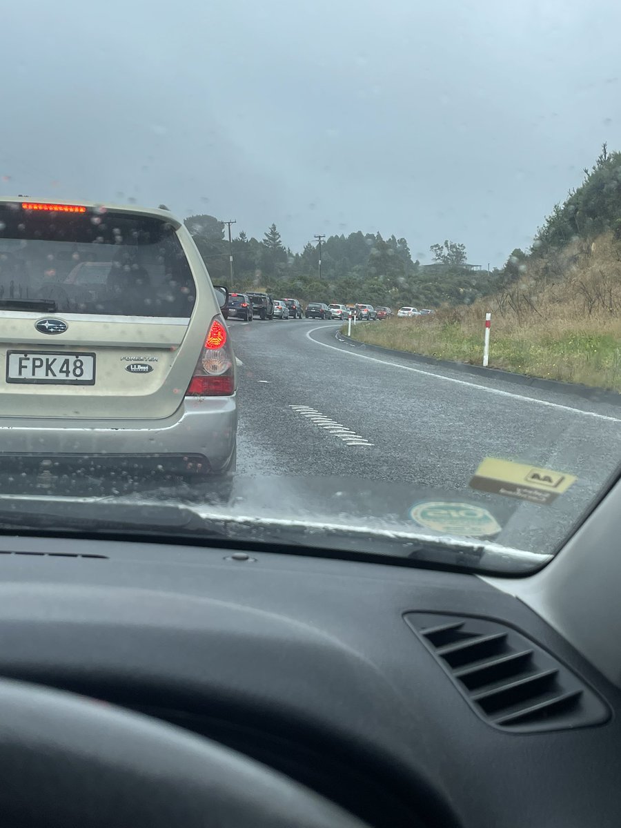 Traffic stopped on Hutt side of Rimutaka hill <a href="/WakaKotahiWgtn/">nztawgtn</a>