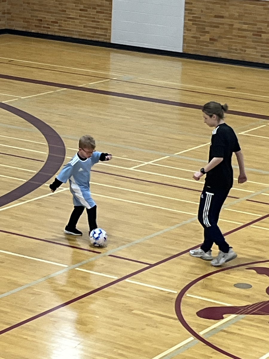 What a privilege tonight watching the amazing coaches from <a href="/londonwhitecaps/">Whitecaps Academy London</a> build the next generation of athletes who are visually impaired in #ldnont. I was blown away by their professionalism &amp; expertise. This 8 yr old had an incredible time &amp; can't wait to come back next week.