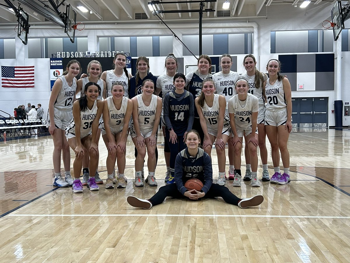 Great night on our home court!!  Raiders came away with wins from JV and Varsity 🤍🏀💙

JV: 50 (Hudson) - 35 (Menomonie)
Varsity: 56 (Hudson) - 46 (Menomonie)

We had some great supporters on the bench tonight!