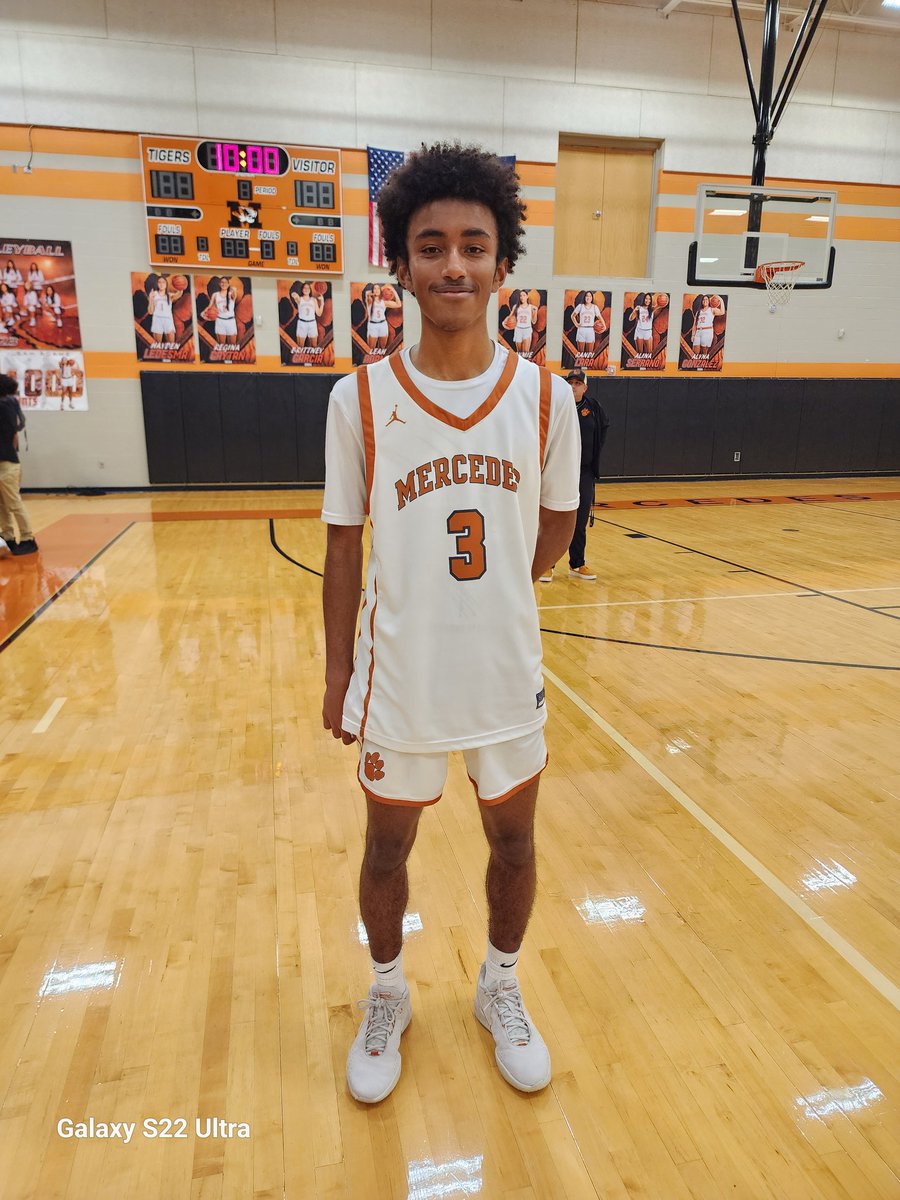 AimHighProductions tweet media