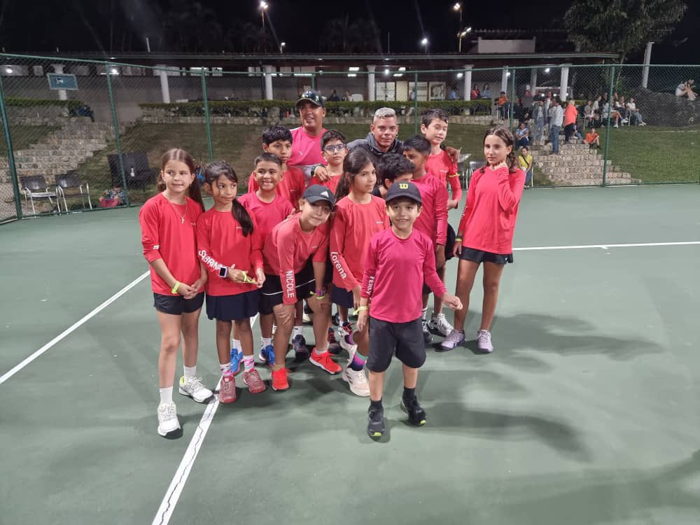 Caracas Theater Club tweet media