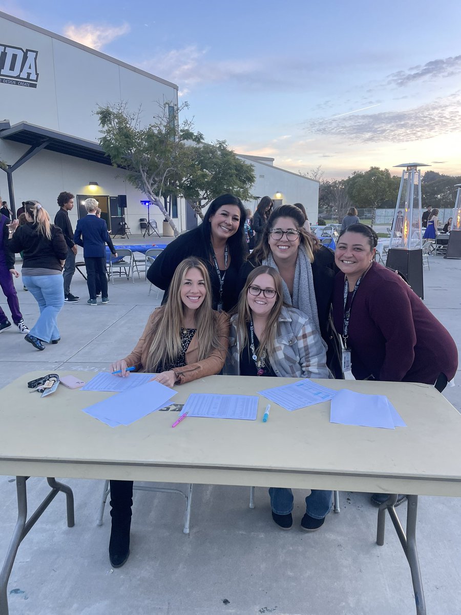 Michelle Ryan tweet media