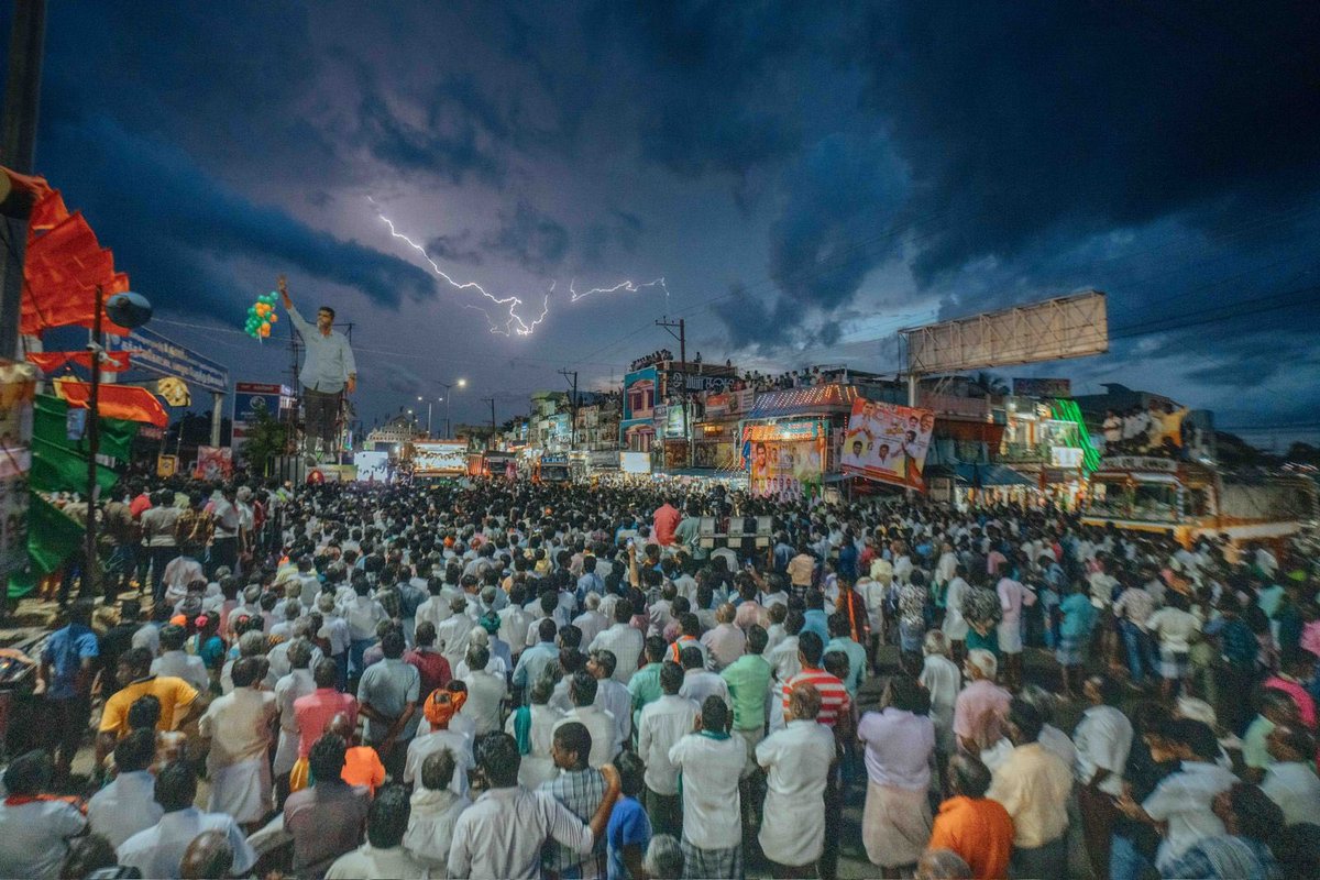 NationKin's tweet photo. 11 Nagapattinam
12 Perambalur
13 Vellore
14 Nilgiris
15 Sriperumbudur
16 Karur
17 Krishnagiri
18 Madurai
19 Namakkal
20 Thanjavur
#NDAinTamilnadu
#Target25
#TNwithModi https://t.co/AJg37pUtp4
