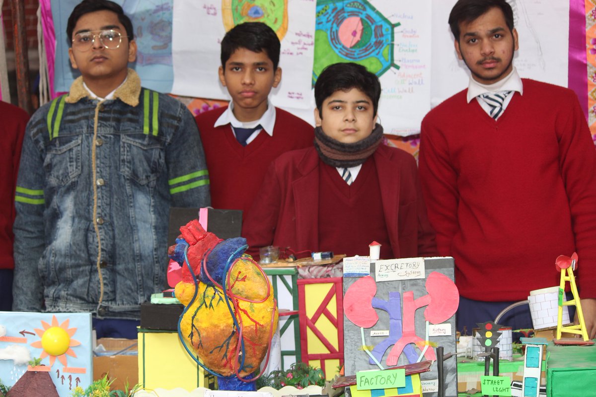 PARVINDR_KUMAR's tweet photo. Annual Day Celebrations  @ghonda1104006 Annual Day forms an integral part of our school activities. It is an occasion of celebration, when Teachers &amp; Students present not only their wonderful performances but also receive honours for their curricular &amp; co-curricular achievements. https://t.co/k5mPR6RNcE