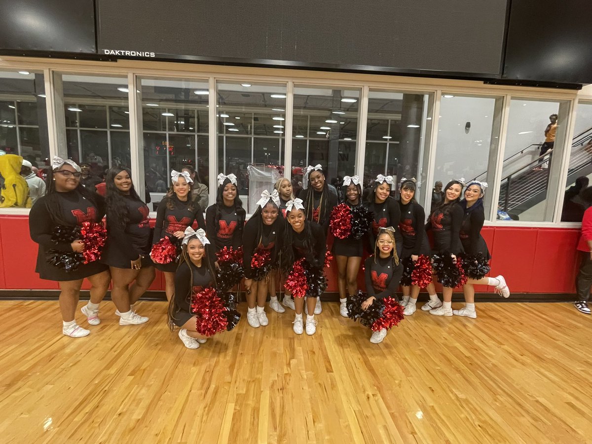 ManorCheer's tweet image. Go Mustangs !! Manor Pride!!❤️🖤 #ManorPride #Cheer