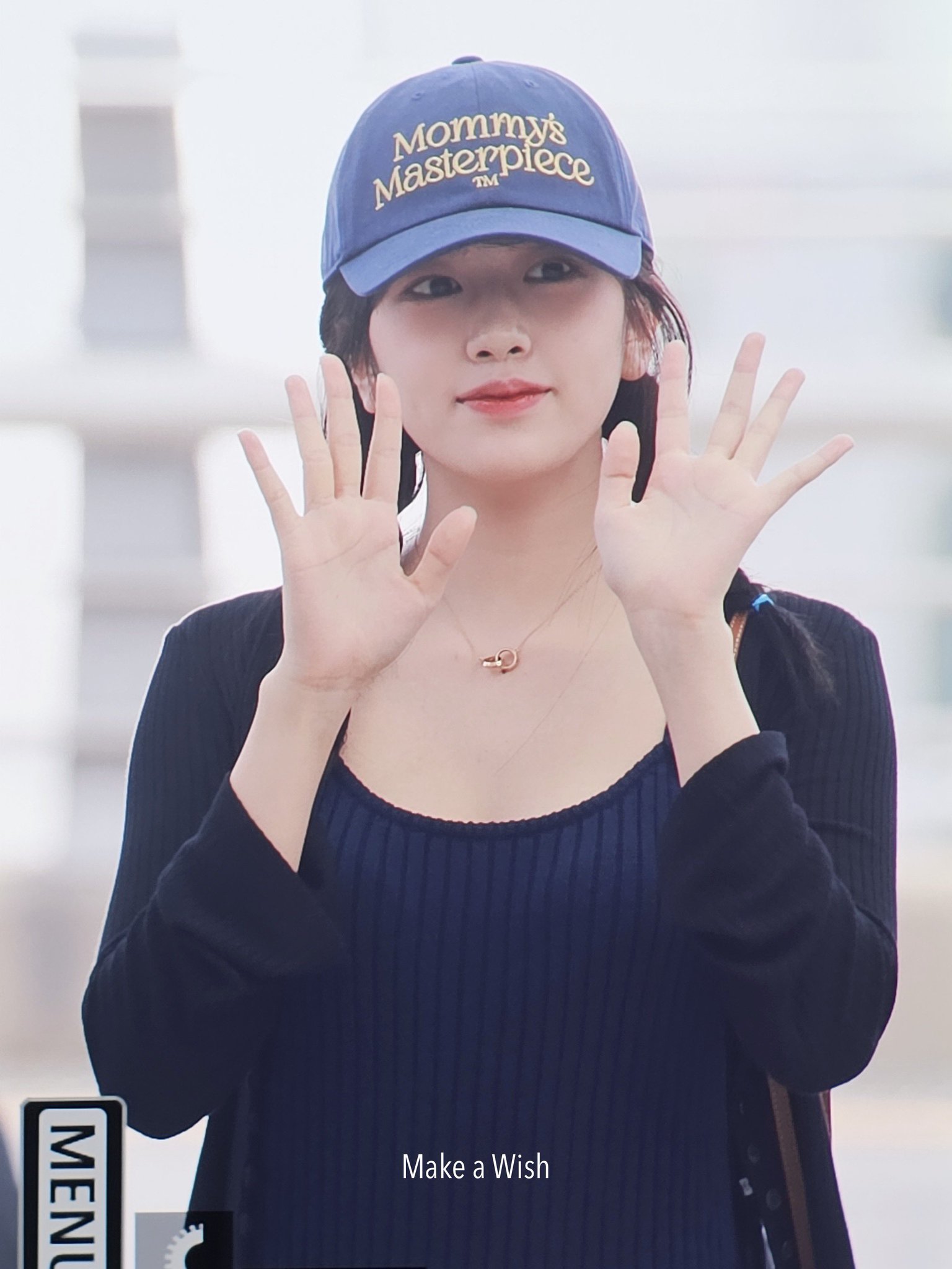 GEQkJhUasAATrcd?format=jpg&name=large