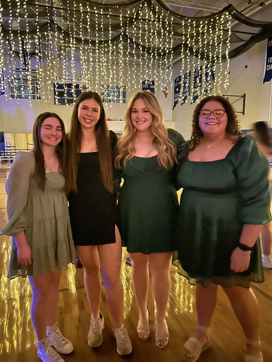 Softball girls looking great at tonight’s Frostbite dance!  Hope you had an amazing evening with your friends!