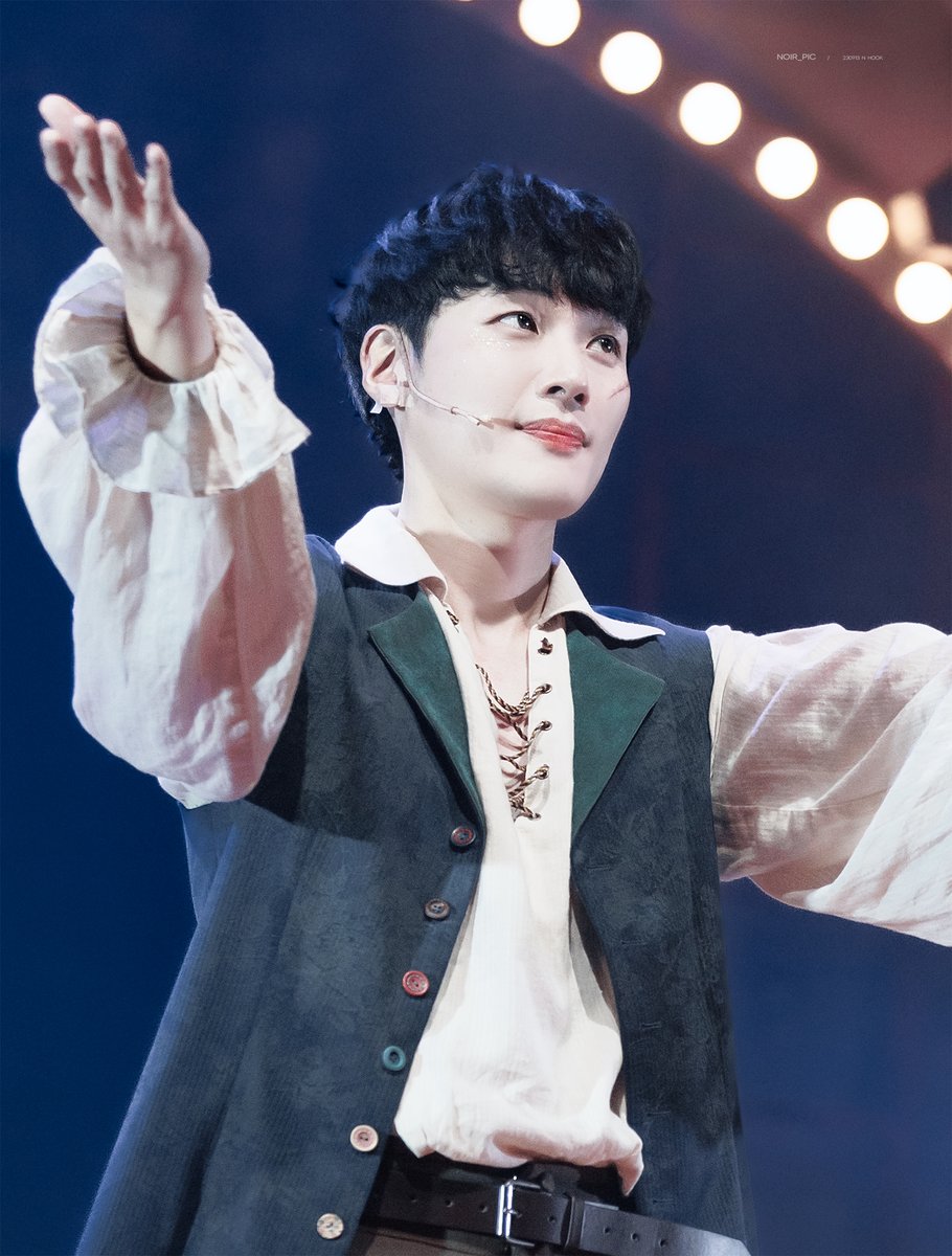 230913 밤 후크
피터 #김도빈 

✨